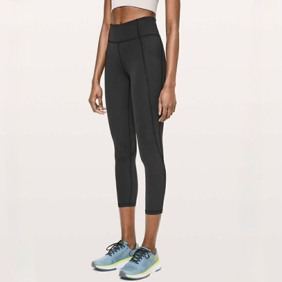 Lululemon Time To Sweat Crop *23" in Black - Picture 1 of 9